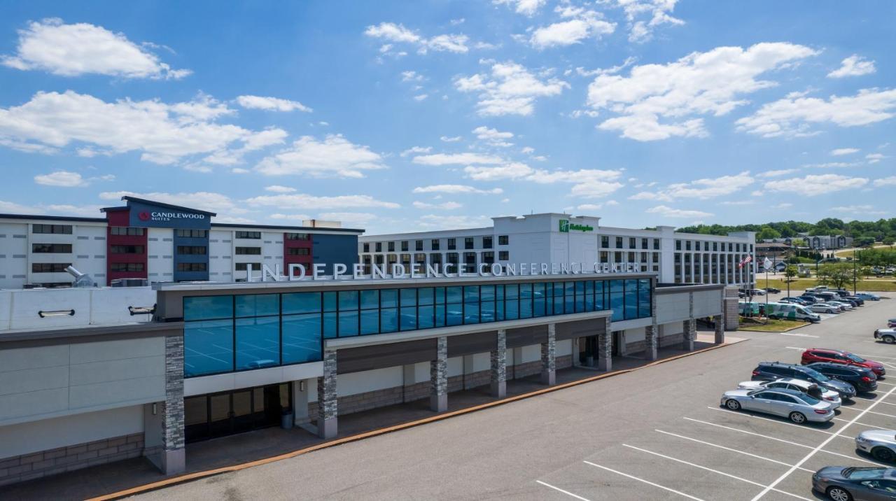 Holiday Inn Cleveland - South Independence By Ihg Exterior photo